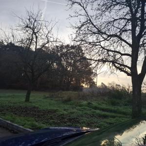 Parkplatz bei Pahres/Gutenstetten - B470