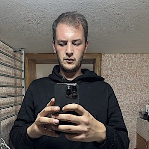 Chris487-9647