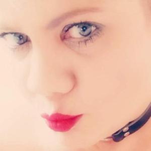 Videos von Doll_Eyes