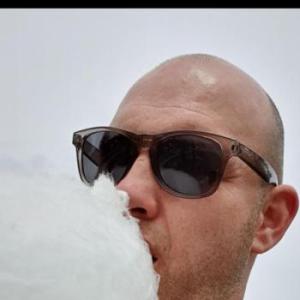 7977