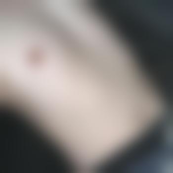 licky_bi