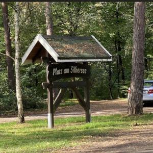 Heseler Wald bietet 3 Parkplätze zum treffen