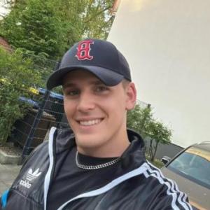 youngsuckerboy