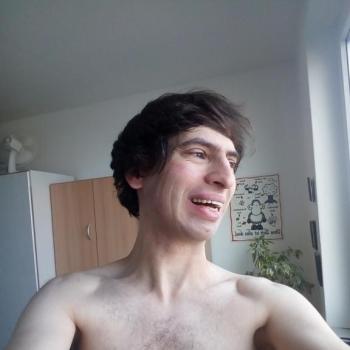chrisHannovgay