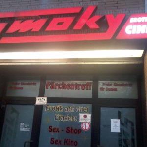 Bi- und Erotikabend mit Herrenüberschuss