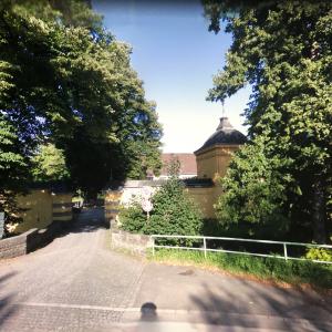 Benrath (Orangerie Parkplatz)