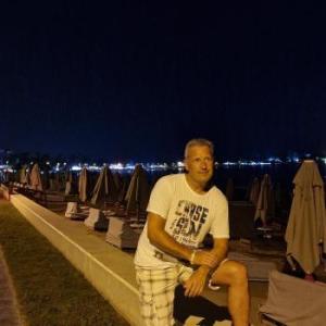 chrispol