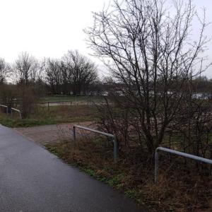 Oortkatenufer Hafenseite