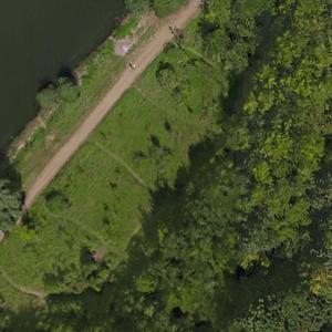 Am Kanal Halle ( hinterer Teil )