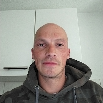 Schüchtern696969