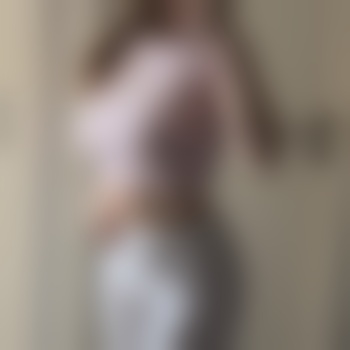 Youngcouplecgn