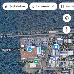 Parkplatz in der Nähe Hornbach Velten