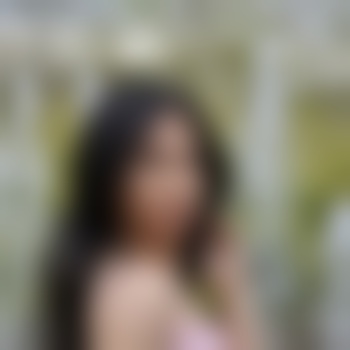 Plump_Pinay