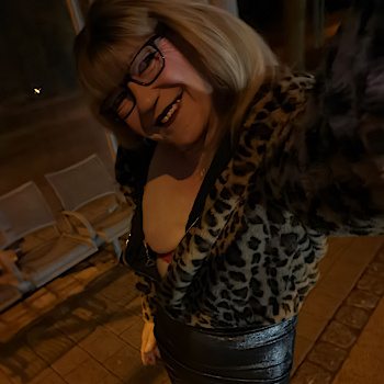 Carmen_Bitch