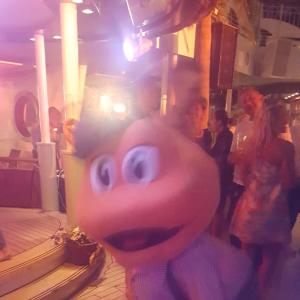 Welcome zur megageilen Transparty