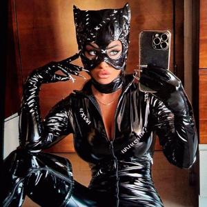 Lack latex pvc catsuit 