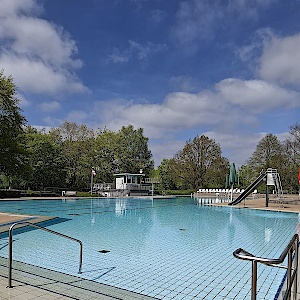 Burgwedel am Freibad 