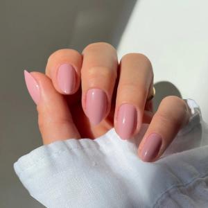 Wer steht auf lange Fingernägel